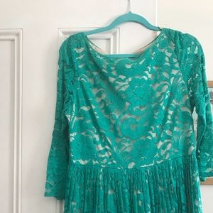 Beautiful green lace dress